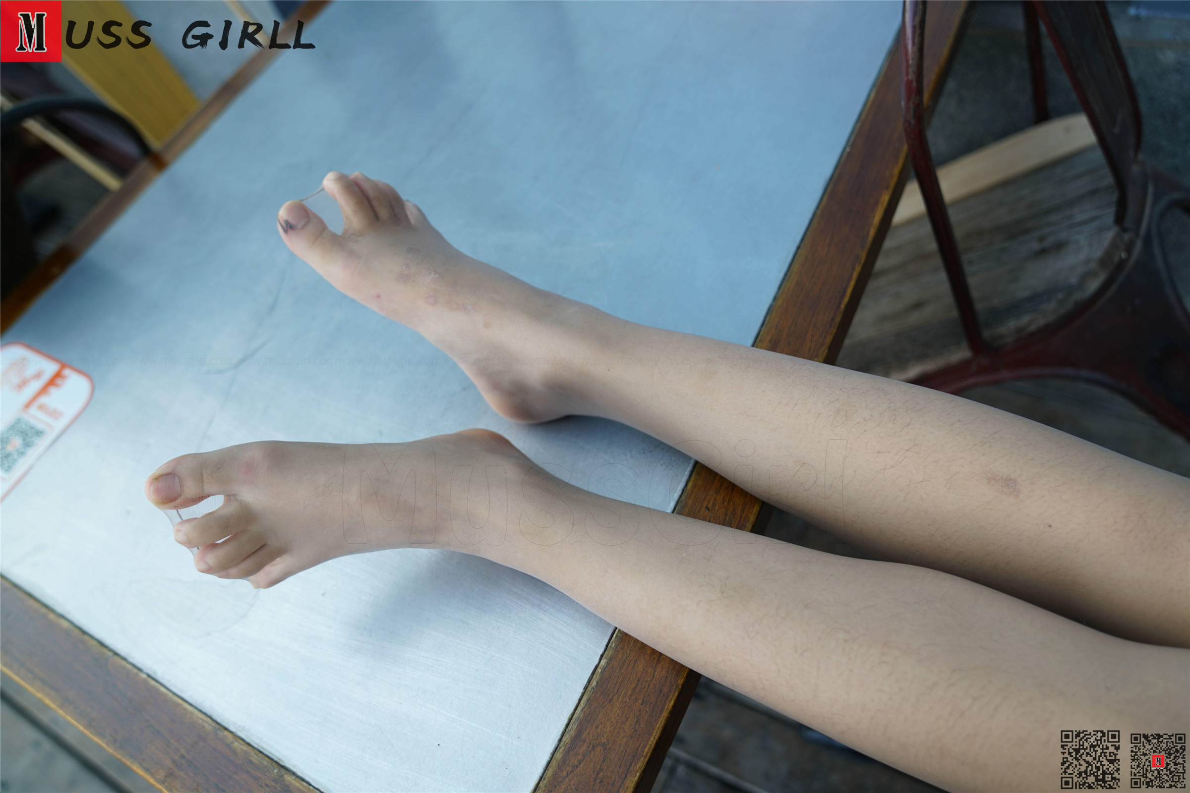 MussGirl慕丝女郎  NO.153 条纹制服肉丝